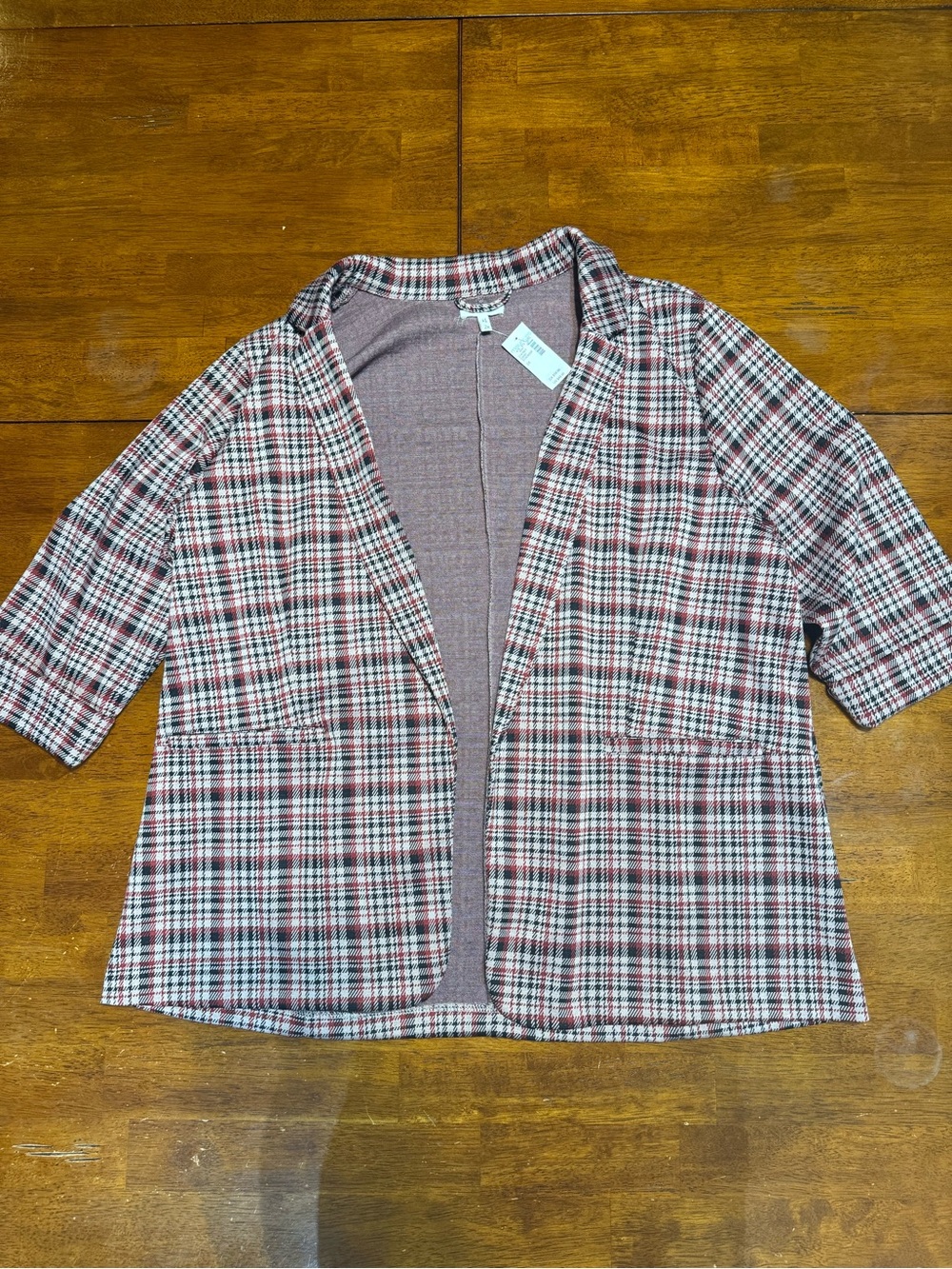 Maurices Plaid Open-Front Blazer in Red and Cream Tones - Picture 4 of 6